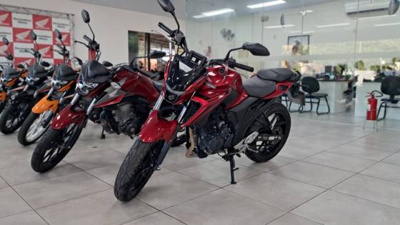 YAMAHA FZ25 FAZER ABS 